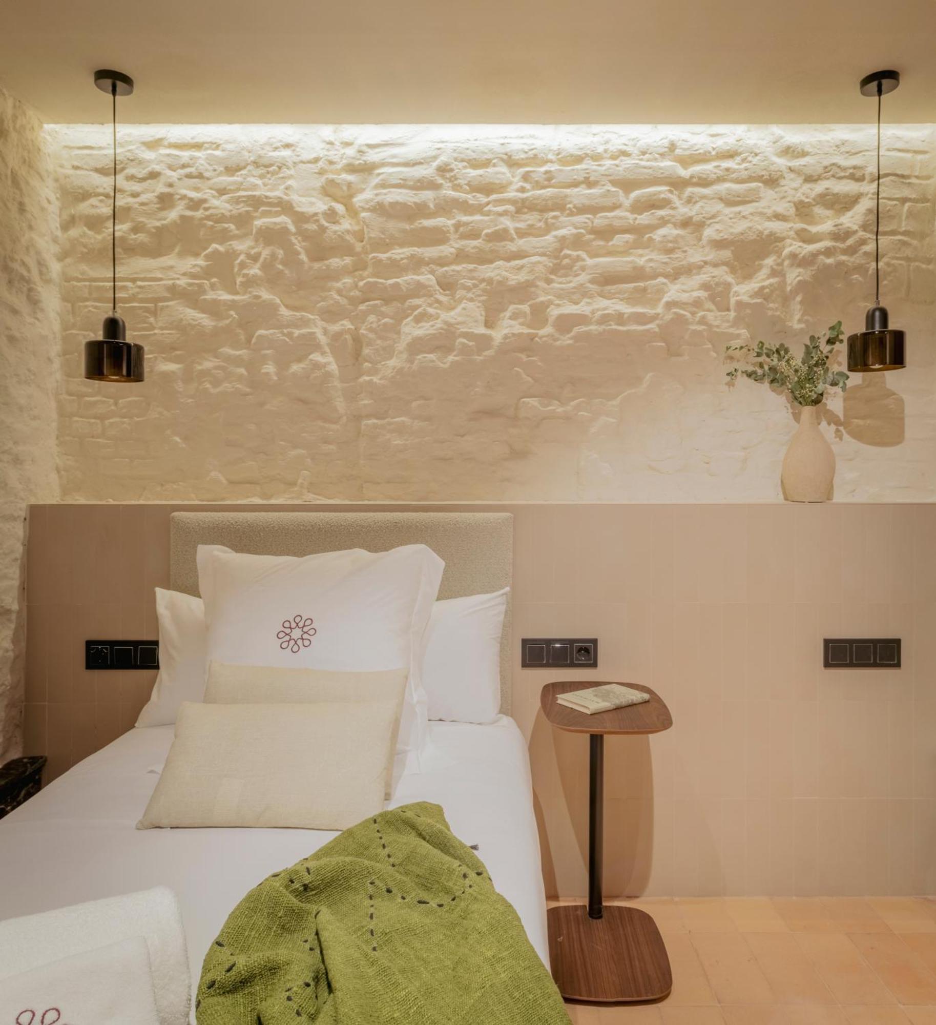 Hotel Lirium Casa Patio Sevilla Zimmer foto
